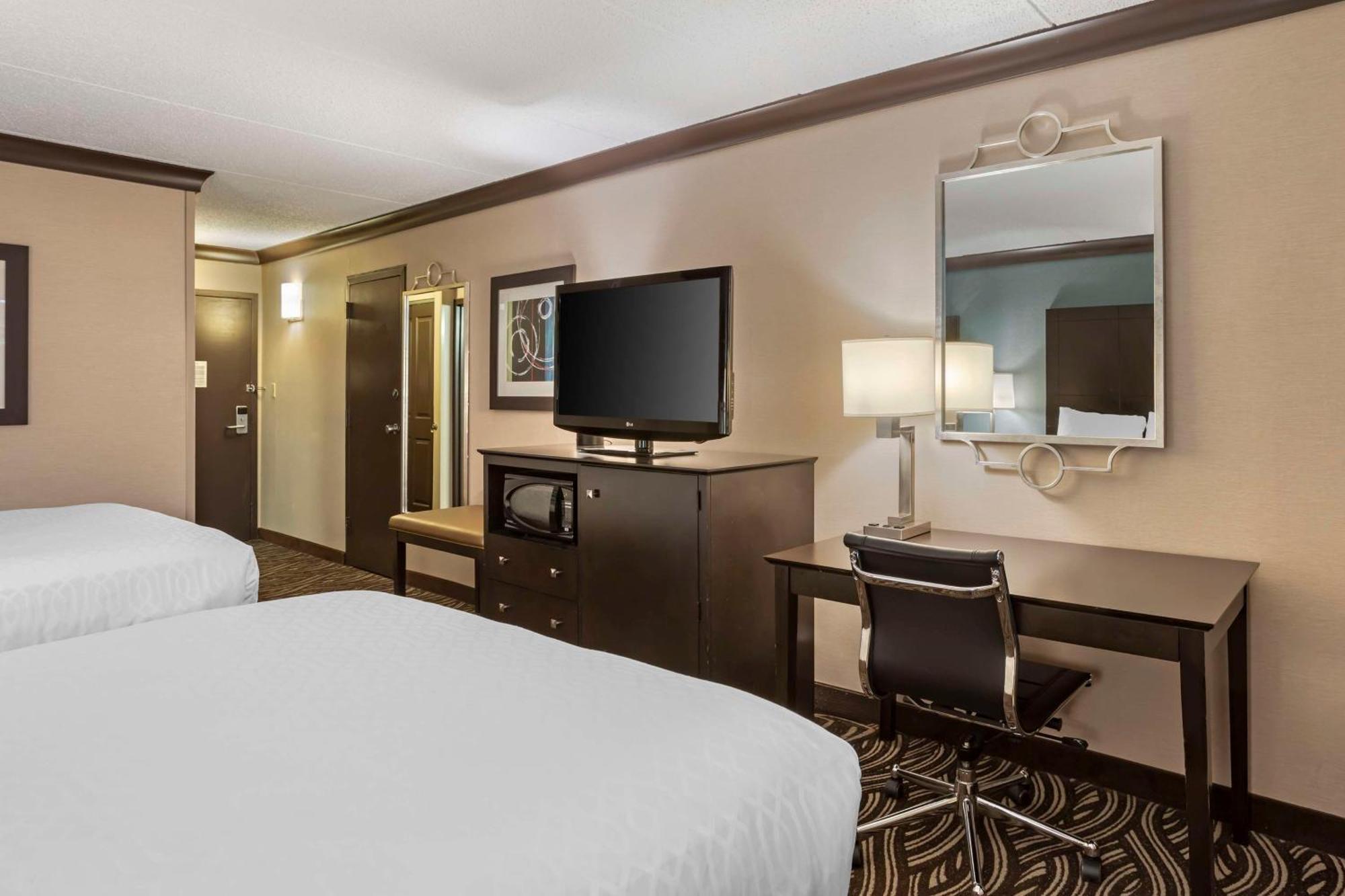 Western And Conference Center Hotel Kingston