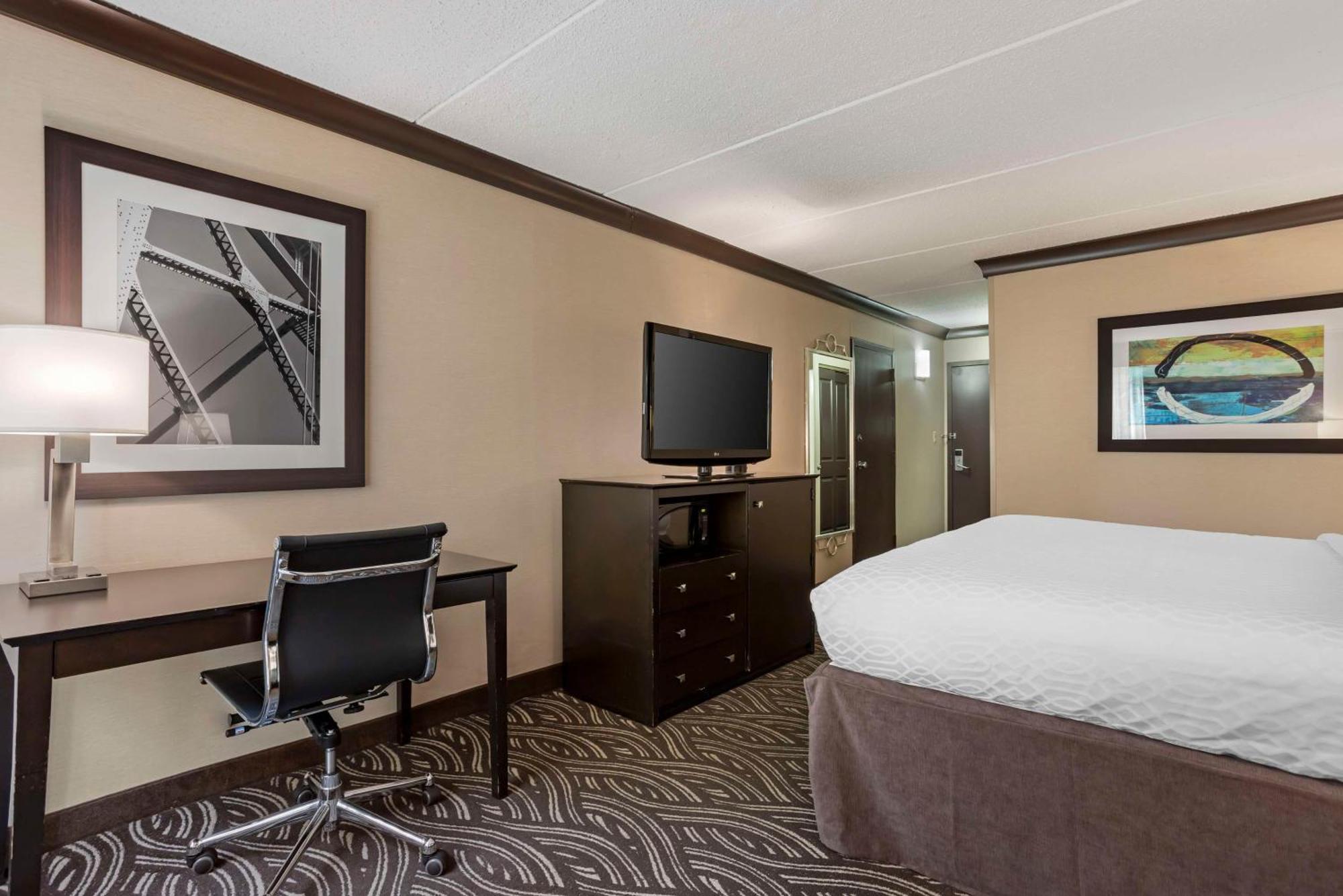 Hotel Western And Conference Center 3*