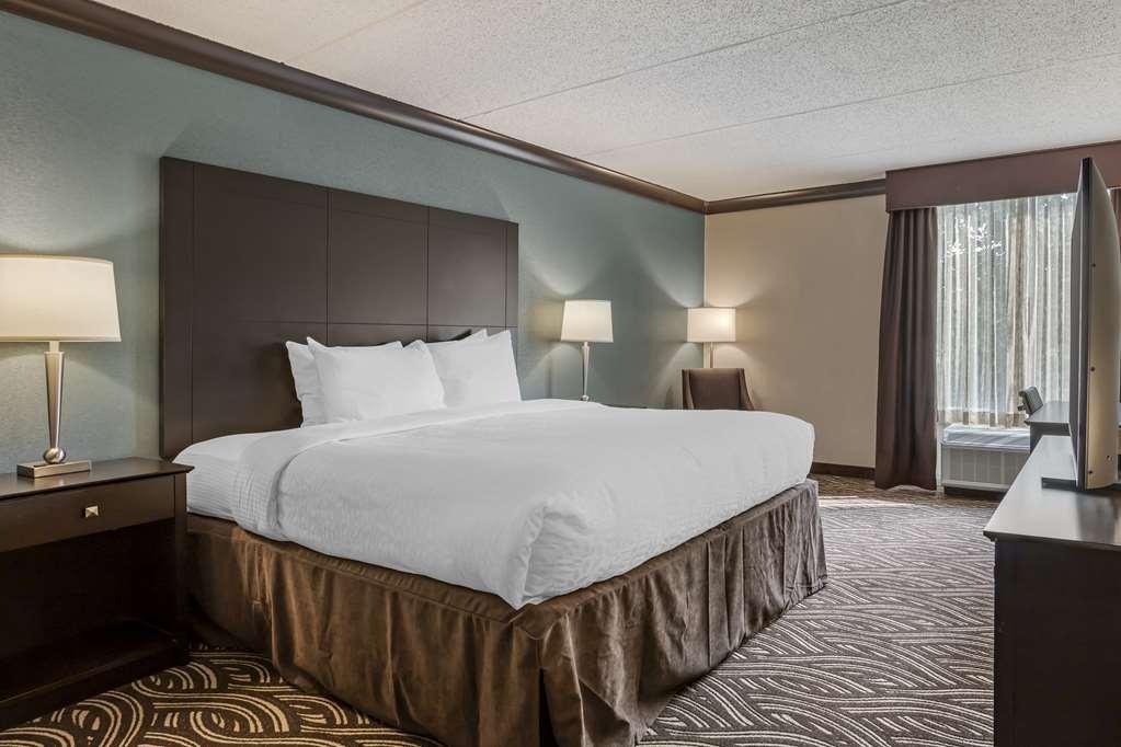 Western And Conference Center Hotel